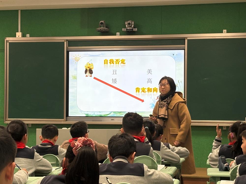 2c449ec18e6c44f4b5996c04ab7a588a.JPG